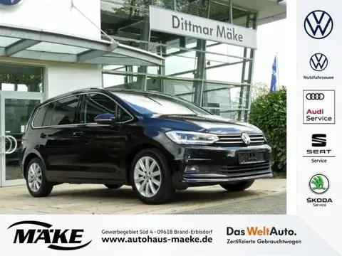 Used VOLKSWAGEN TOURAN Petrol 2021 Ad 