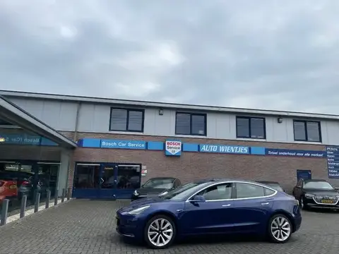 Used TESLA MODEL 3 Electric 2019 Ad 