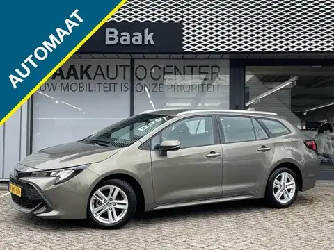 Used TOYOTA COROLLA Hybrid 2022 Ad 