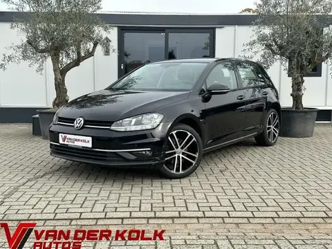 Used VOLKSWAGEN GOLF Petrol 2017 Ad 