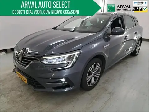 Used RENAULT MEGANE Hybrid 2021 Ad 