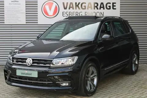 Used VOLKSWAGEN TIGUAN Petrol 2018 Ad 