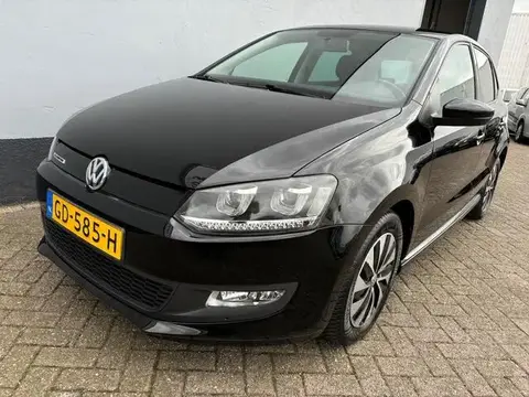 Used VOLKSWAGEN POLO Petrol 2015 Ad 