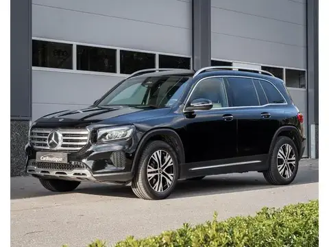 Annonce MERCEDES-BENZ CLASSE GLB Essence 2024 d'occasion 