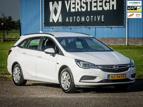 Used OPEL ASTRA Petrol 2017 Ad 