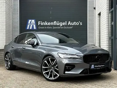 Annonce VOLVO S60 Essence 2019 d'occasion 