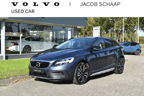 Annonce VOLVO V40 Essence 2019 d'occasion 