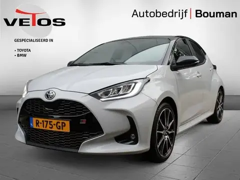 Used TOYOTA YARIS Hybrid 2022 Ad 