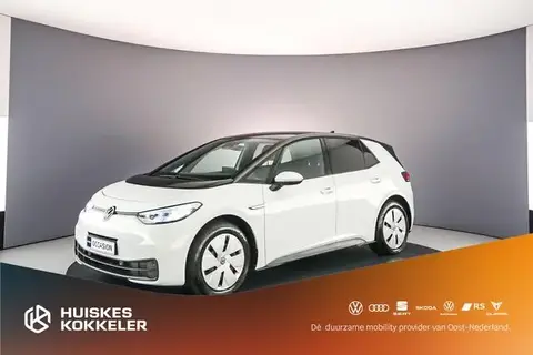 Used VOLKSWAGEN ID.3 Electric 2023 Ad 