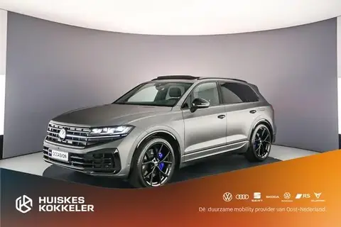 Used VOLKSWAGEN TOUAREG Hybrid 2024 Ad 