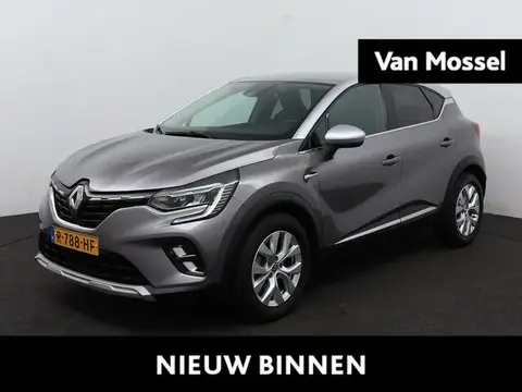 Used RENAULT CAPTUR Petrol 2021 Ad 