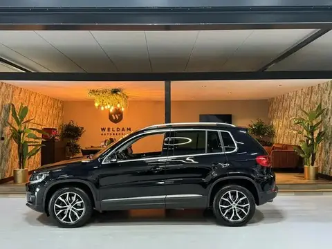 Used VOLKSWAGEN TIGUAN Petrol 2015 Ad 