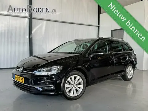 Used VOLKSWAGEN GOLF Petrol 2020 Ad 