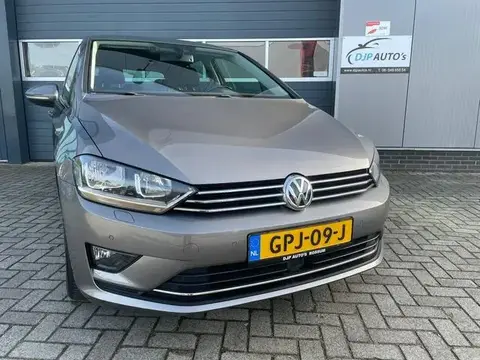 Used VOLKSWAGEN GOLF Petrol 2015 Ad 