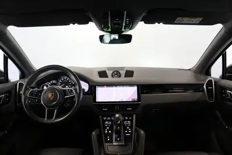 Used PORSCHE CAYENNE Hybrid 2019 Ad 