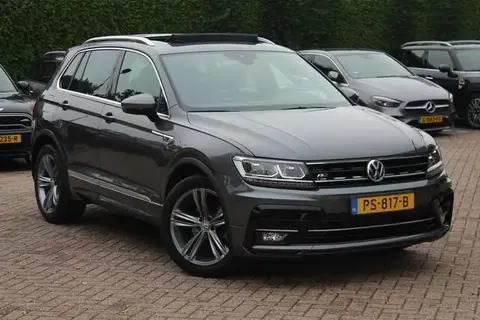 Used VOLKSWAGEN TIGUAN Petrol 2017 Ad 