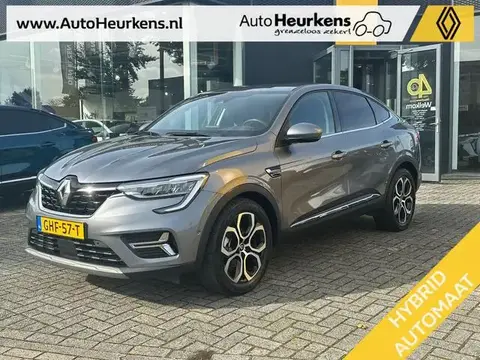 Used RENAULT ARKANA Hybrid 2022 Ad 