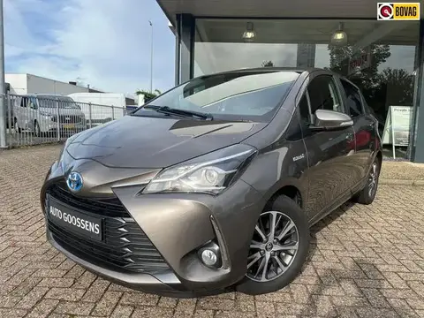 Used TOYOTA YARIS Hybrid 2019 Ad 