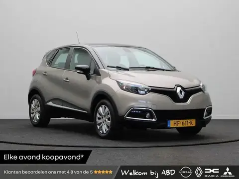 Used RENAULT CAPTUR Petrol 2015 Ad 