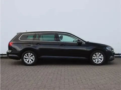 Used VOLKSWAGEN PASSAT Petrol 2019 Ad 