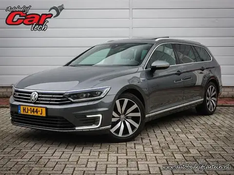 Used VOLKSWAGEN PASSAT Hybrid 2015 Ad 