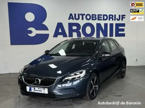 Annonce VOLVO V40 Essence 2018 d'occasion 