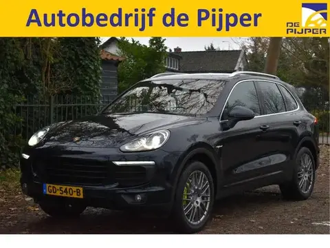 Used PORSCHE CAYENNE Hybrid 2015 Ad 