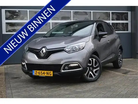 Used RENAULT CAPTUR Petrol 2017 Ad 