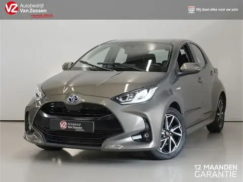 Used TOYOTA YARIS Hybrid 2021 Ad 