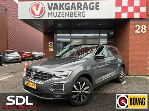 Used VOLKSWAGEN T-ROC Petrol 2019 Ad 