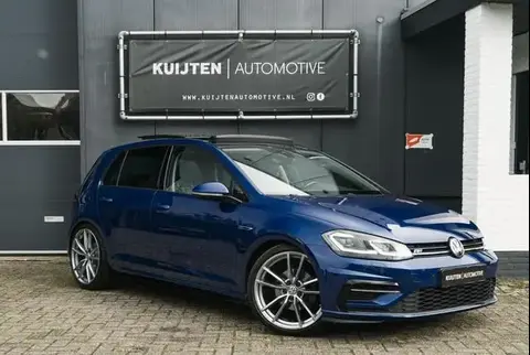 Used VOLKSWAGEN GOLF Petrol 2018 Ad 