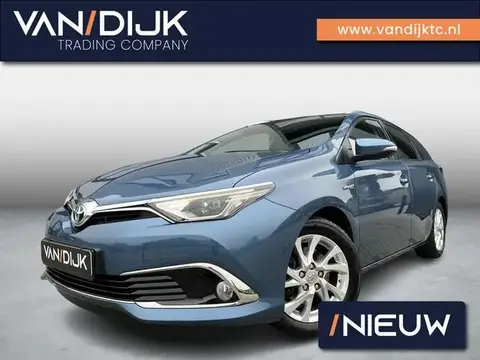 Used TOYOTA AURIS Hybrid 2017 Ad 