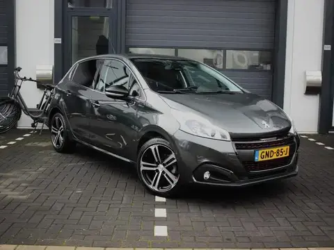 Used PEUGEOT 208 Petrol 2017 Ad 