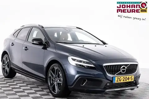 Annonce VOLVO V40 Essence 2019 d'occasion 