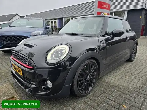 Used MINI COOPER Petrol 2015 Ad 