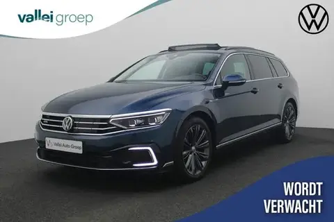 Used VOLKSWAGEN PASSAT Hybrid 2020 Ad 