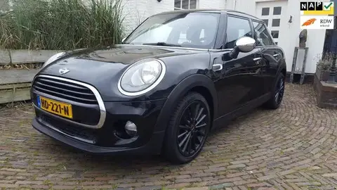 Used MINI COOPER Petrol 2015 Ad 