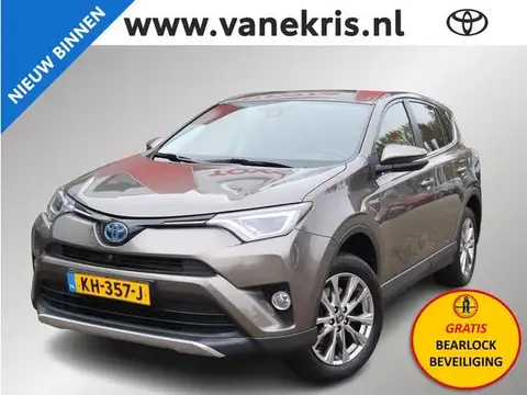 Used TOYOTA RAV4 Hybrid 2016 Ad 