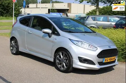 Annonce FORD FIESTA Essence 2016 d'occasion 