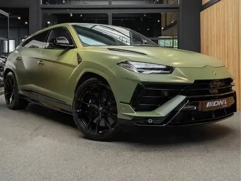 Annonce LAMBORGHINI URUS Essence 2023 d'occasion 