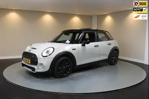 Used MINI COOPER Petrol 2016 Ad 