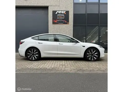 Used TESLA MODEL 3 Electric 2023 Ad 