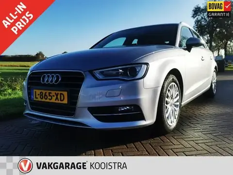 Annonce AUDI A3 Essence 2015 d'occasion 