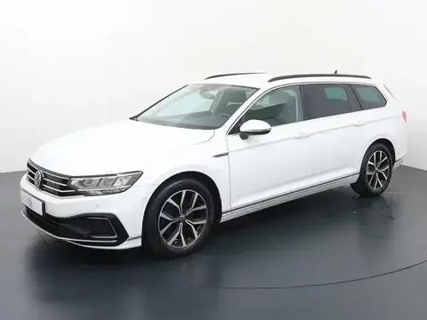 Used VOLKSWAGEN PASSAT Hybrid 2021 Ad 