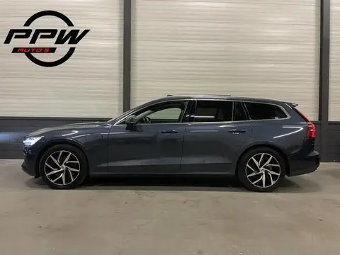 Used VOLVO V60 Hybrid 2020 Ad 