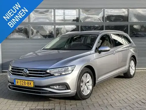 Annonce VOLKSWAGEN PASSAT Essence 2022 d'occasion 