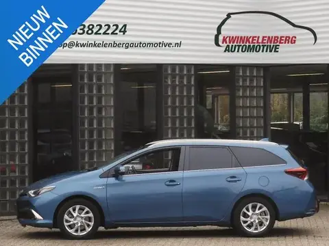 Used TOYOTA AURIS Hybrid 2015 Ad 