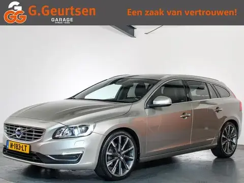 Used VOLVO V60 Petrol 2015 Ad 