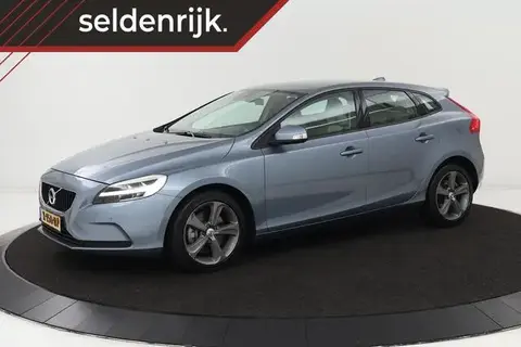 Annonce VOLVO V40 Diesel 2018 d'occasion 