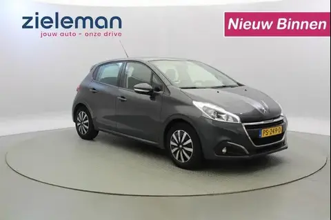 Used PEUGEOT 208 Petrol 2017 Ad 